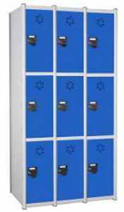 taquillas de tres puertas 9 puertas unids